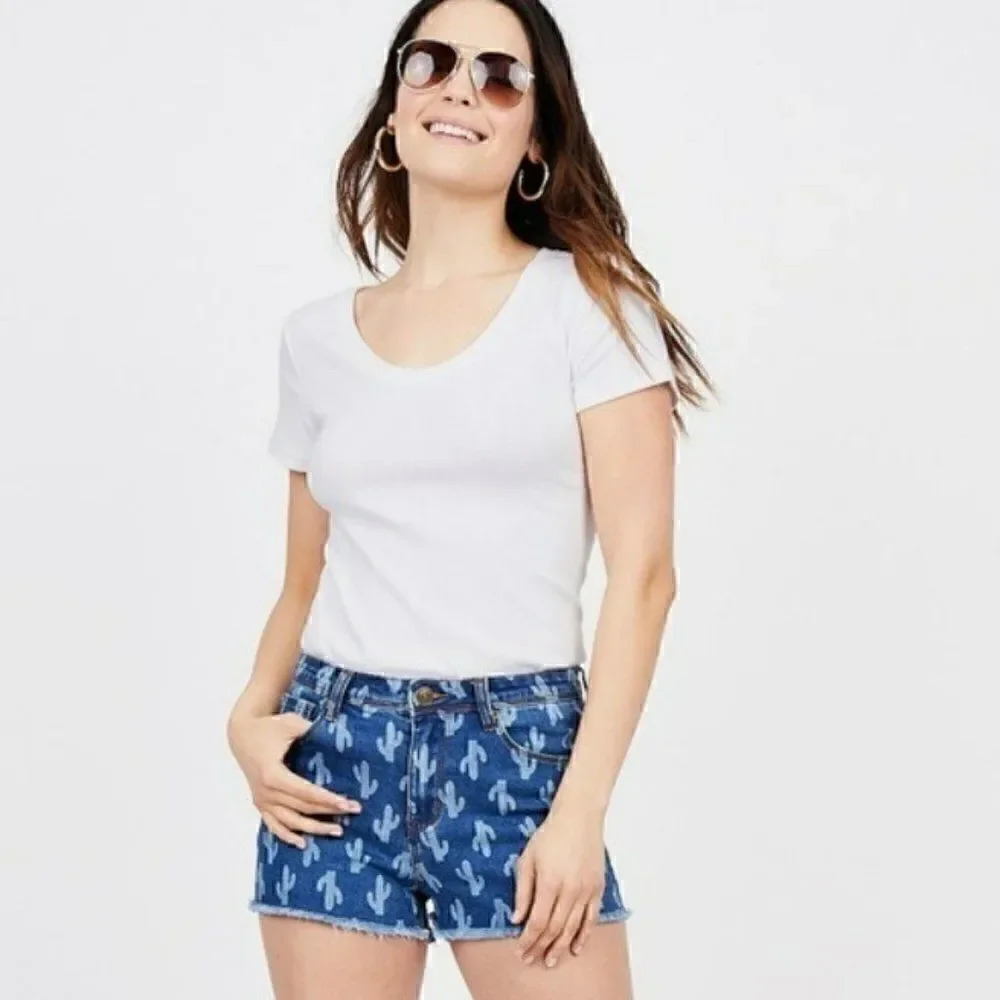 ModCloth Cactus Raw Hem Denim Shorts Women Size‎ 6 Southwest Country Boho Cutoff